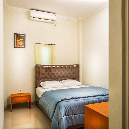 Omah Leren Mitra Reddoorz Near Gembiraloka Zoo Yogyakarta Hotel Exterior photo